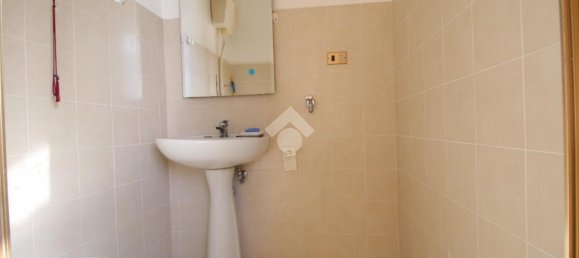 Квартира с 3 комнатами в Катания, Италия № 234242 22