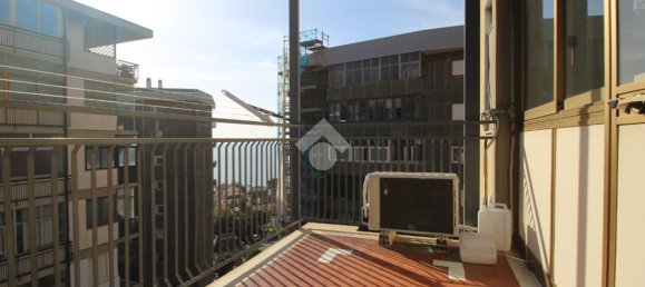 Квартира с 3 комнатами в Катания, Италия № 234242 14