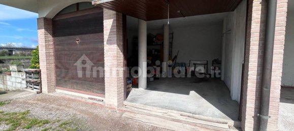 4 bedrooms Apartment in Boretto, Italy No. 101788 23