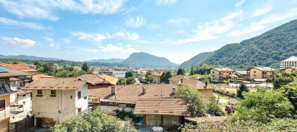 3-Zimmer Haus in Borgosesia, Italy, Nr. 145481 10