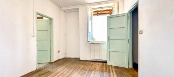 3-Zimmer Haus in Borgosesia, Italy, Nr. 145481 14