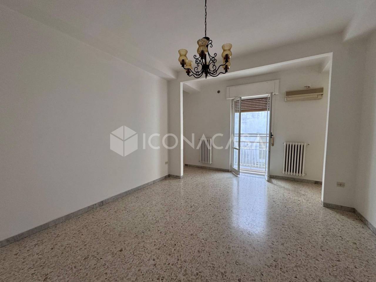 3 Schlafzimmer Haus in Ostuni, Italy, Nr. 348103