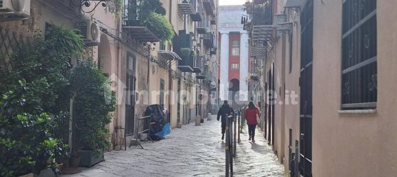 3 Schlafzimmer Wohnung in Palermo, Italy, Nr. 321068 17