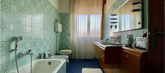 Villa de 5 divisões em Modena, Italy N.º 87033 29