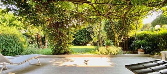 Villa de 5 divisões em Modena, Italy N.º 87033 7