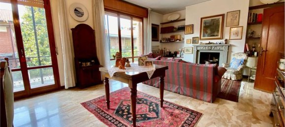 Villa de 5 divisões em Modena, Italy N.º 87033 17