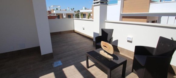 3 Schlafzimmer Villa in Playa Honda, Spain, Nr. 10371 19
