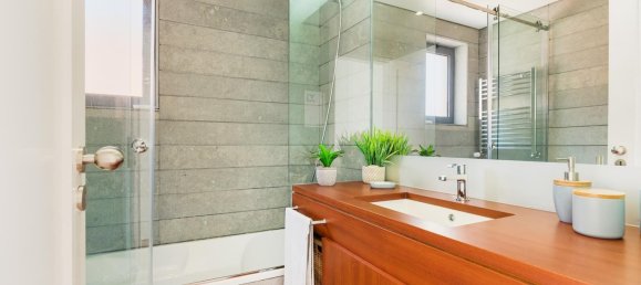 4 Schlafzimmer Villa in Cascais, Portugal, Nr. 106176 42