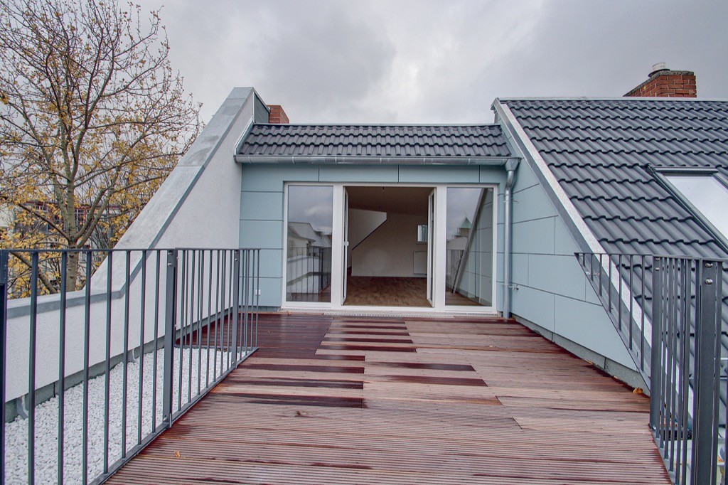 Квартира с 5 спальнями в Фридрихсхайн, Германия № 44072