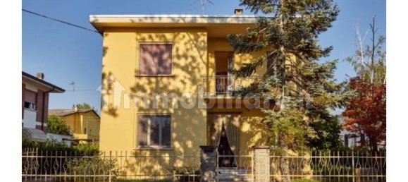 3 غرف نوم فيلا في Suzzara, Italy رقم 251026 2