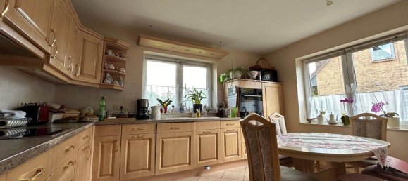 6 rooms House in Rostock, Germany No. 32900 5