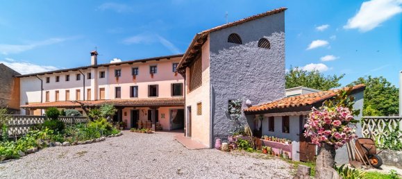 8 rooms House in Udine, Italy No. 292873 36