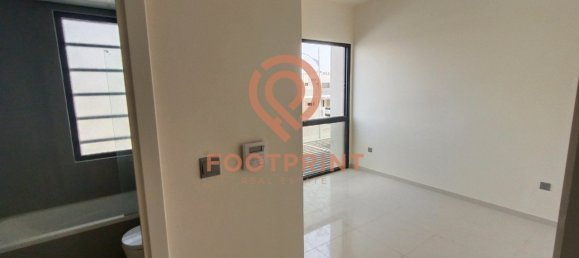 3 chambres Maison de ville à Dubai, UAE No. 24470 4