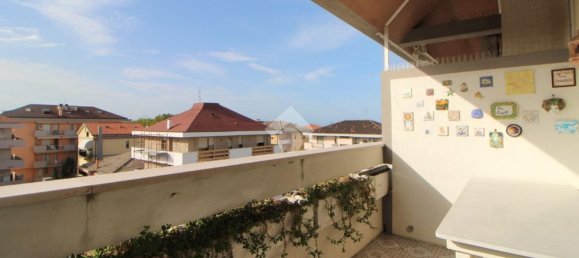 Apartamento de 3 dormitorios en Francavilla al Mare, Italy No. 326618 5