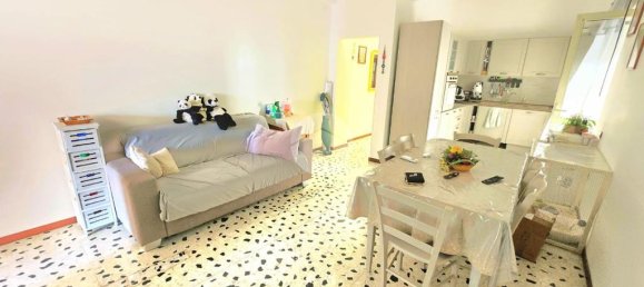 2 Schlafzimmer Wohnung in Torre del Greco, Italy, Nr. 310047 4