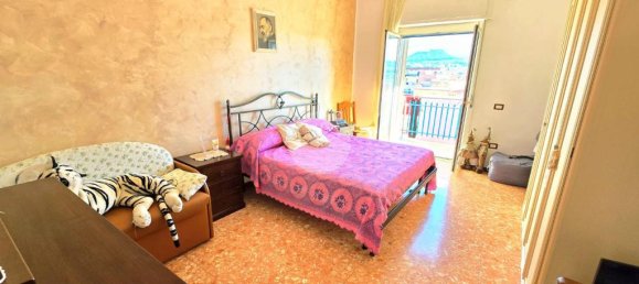 2 Schlafzimmer Wohnung in Torre del Greco, Italy, Nr. 310047 27