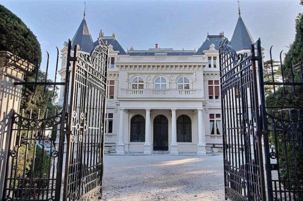 Studio in Nice, France No. 2786