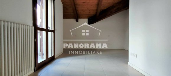 3 bedrooms Apartment in Montescudo Monte Colombo, Italy No. 213919 4