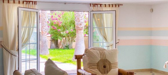 7 Schlafzimmer Villa in Villamartin, Spain, Nr. 8595 9