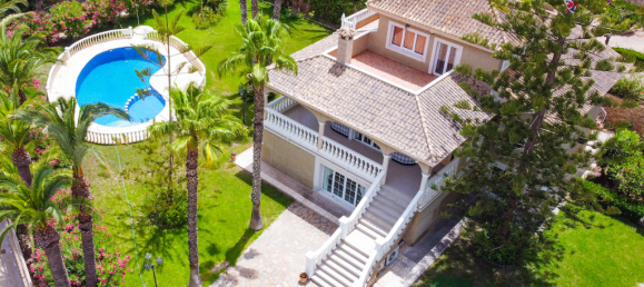 7 Schlafzimmer Villa in Villamartin, Spain, Nr. 8595 28