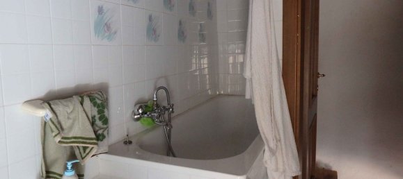 6 rooms House in Ortona dei Marsi, Italy No. 256928 19