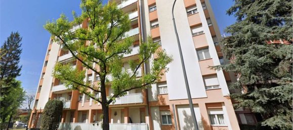 Apartamento de 4 divisões em Milan, Italy N.º 274837 2