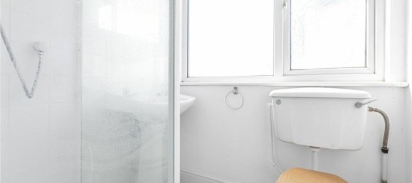 2 bedrooms Apartment in North Finchley, United Kingdom No. 6724 17