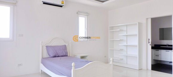 440m² House in Pattaya, Thailand No. 61339 23