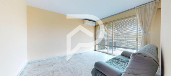 1 bedroom Apartment in Cannes, France No. 287823 2