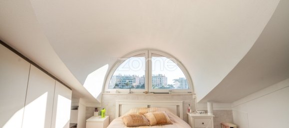 4 bedrooms House in Oeiras, Portugal No. 111342 2