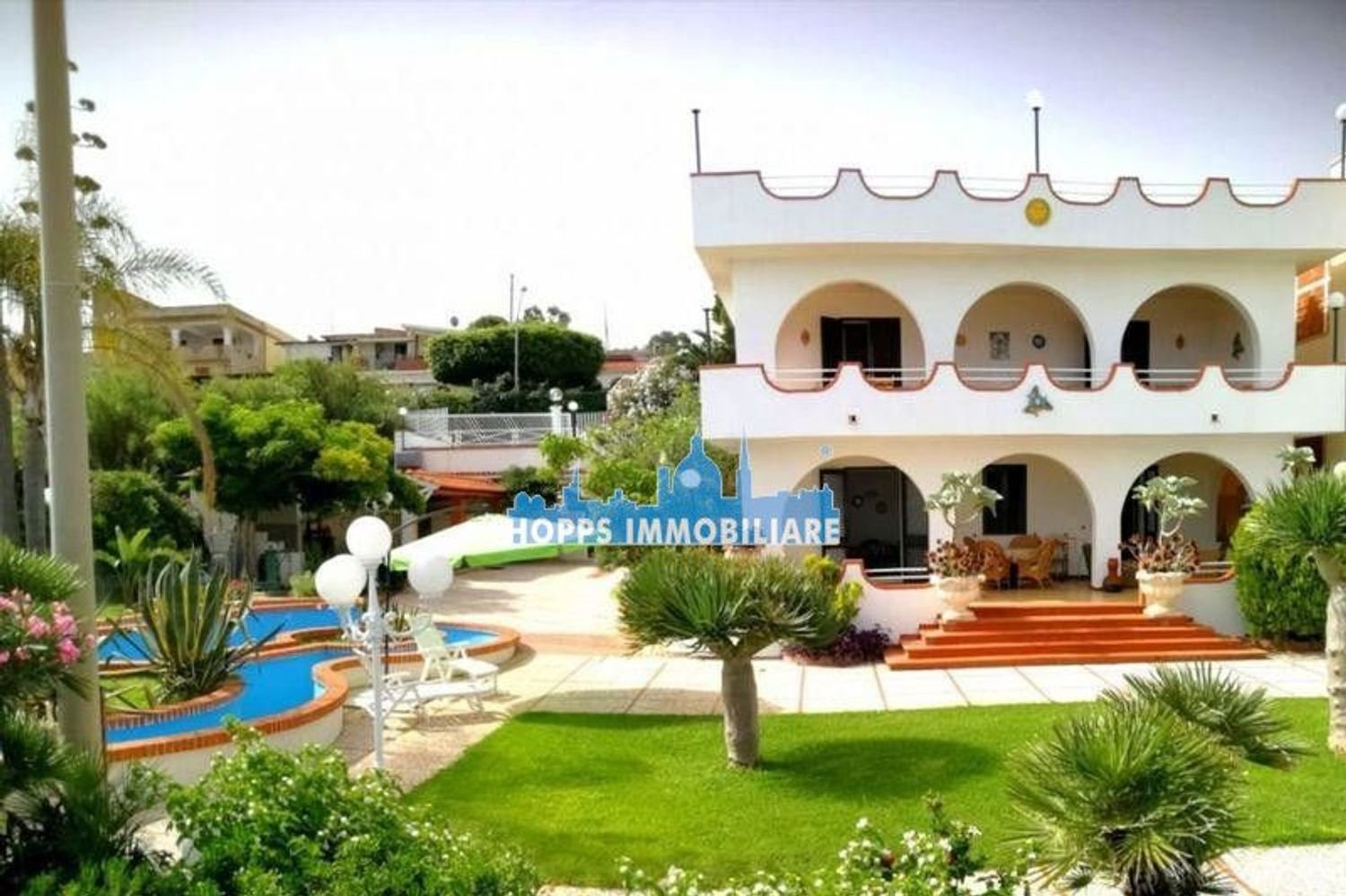 Вилла с 10 комнатами в Балестрате, Италия № 195136