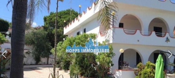 Вилла с 10 комнатами в Балестрате, Италия № 195136 9