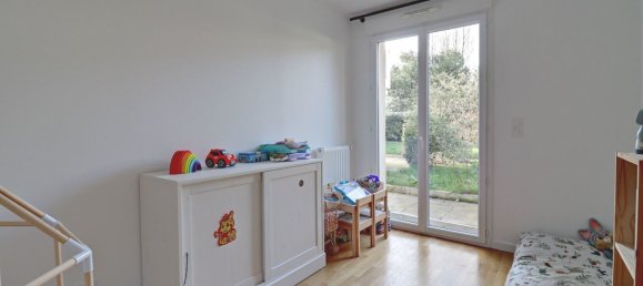 2 bedrooms Apartment in Poissy, France No. 164790 15