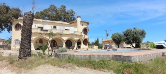 4 bedrooms Villa in Benissa, Spain No. 136147 9