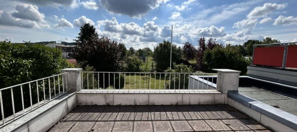 Adosado de 4 dormitorios en Hof, Germany No. 315964 6