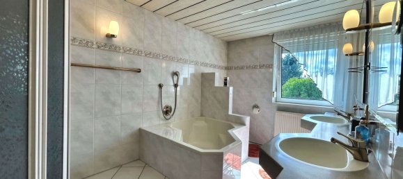 Adosado de 4 dormitorios en Hof, Germany No. 315964 19