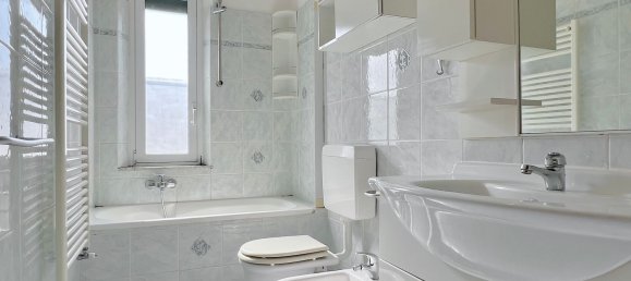 3 rooms Apartment in Savona, Italy No. 305481 15