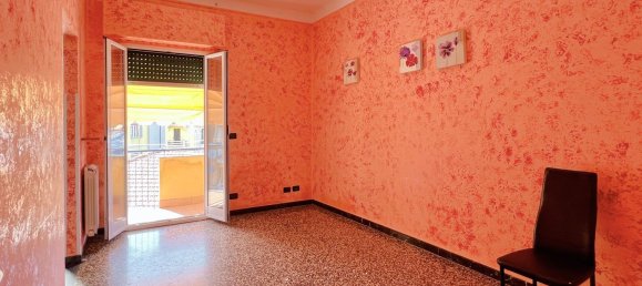 3 rooms Apartment in Savona, Italy No. 305481 2