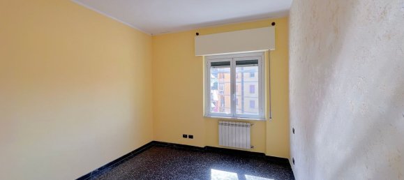 3 rooms Apartment in Savona, Italy No. 305481 6
