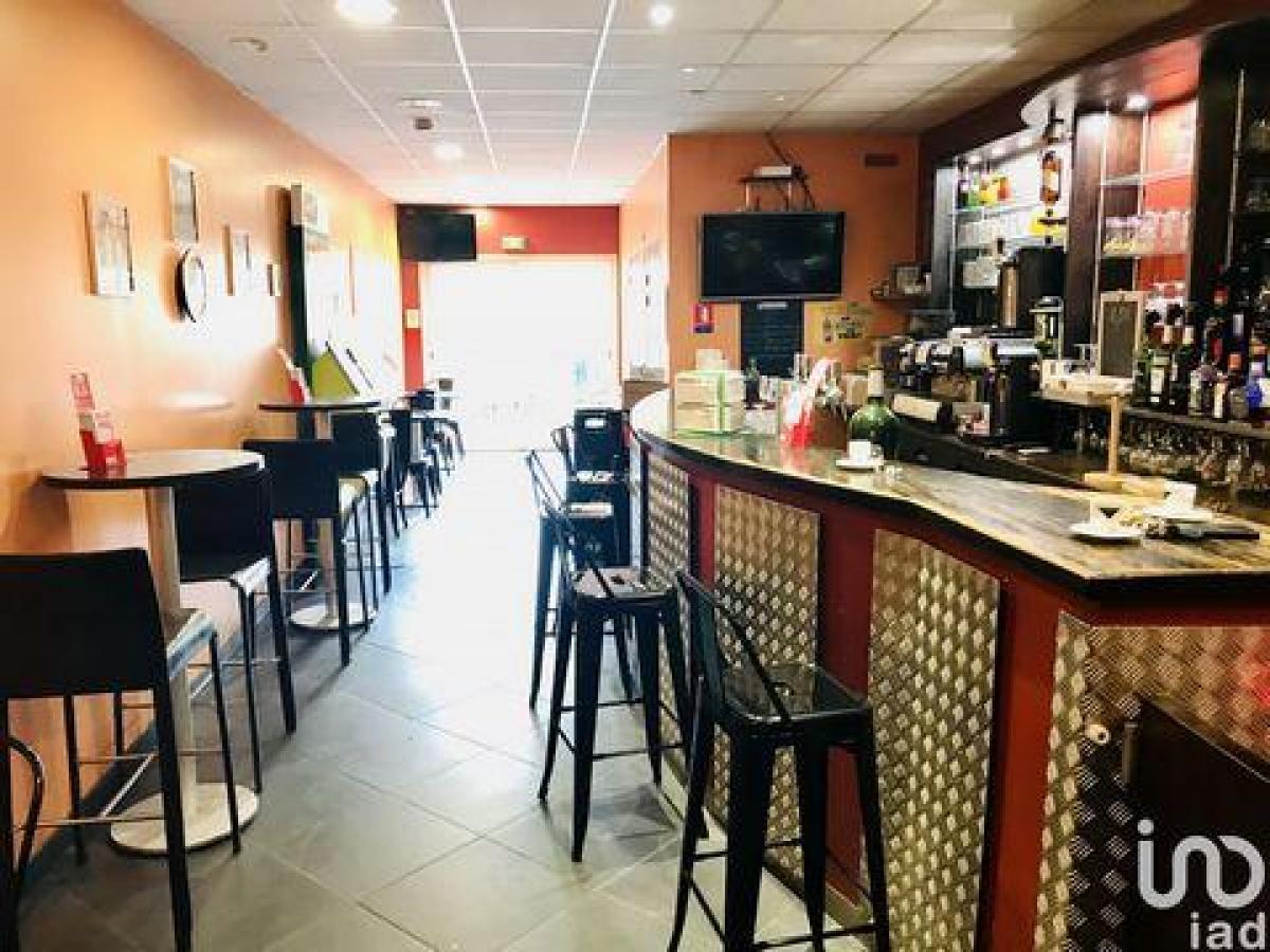 Fábrica em Gauchy, France 100 m² N.º 18227