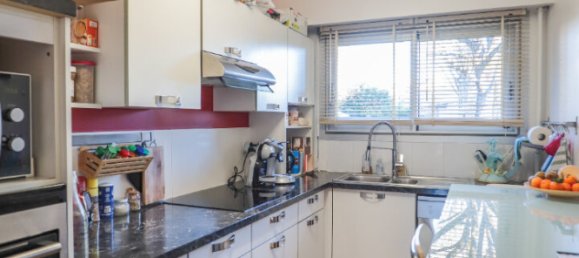 Apartamento de 2 dormitorios en Clamart, France No. 164919 4