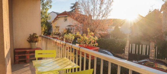 Apartamento de 2 dormitorios en Clamart, France No. 164919 8