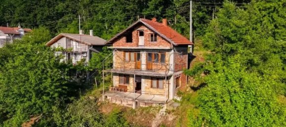 3 bedrooms House in Burgas, Bulgaria No. 1078 3