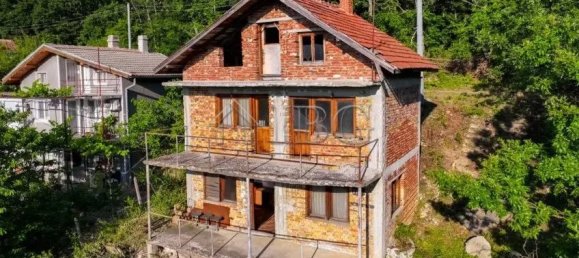 3 bedrooms House in Burgas, Bulgaria No. 1078 11