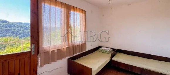 3 bedrooms House in Burgas, Bulgaria No. 1078 6