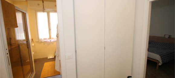 2 Schlafzimmer Wohnung in Sassuolo, Italy, Nr. 351773 5