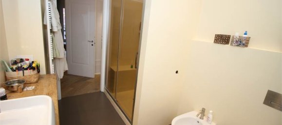 2 Schlafzimmer Wohnung in Sassuolo, Italy, Nr. 351773 8