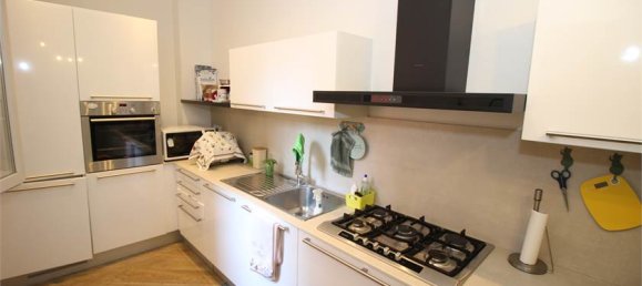 2 Schlafzimmer Wohnung in Sassuolo, Italy, Nr. 351773 2