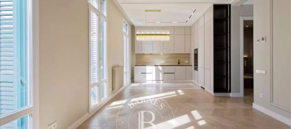 3 chambres Appartement à Eixample, Spain No. 79408 13