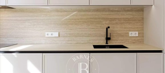 3 chambres Appartement à Eixample, Spain No. 79408 11